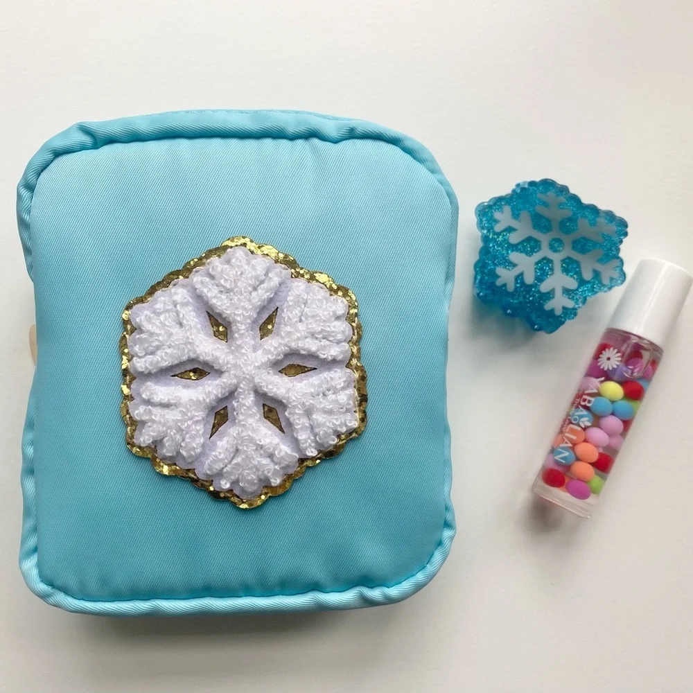 Women’s Holiday Pouch Girls Patch Nylon Case Xmas Gift SCL Hanukkah Christmas